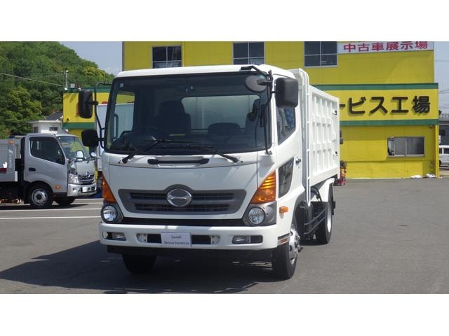 Hino RANGER 2016 — фото автомобиля 1