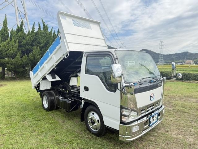 Mazda TITAN TRUCK 2005 — фото автомобиля