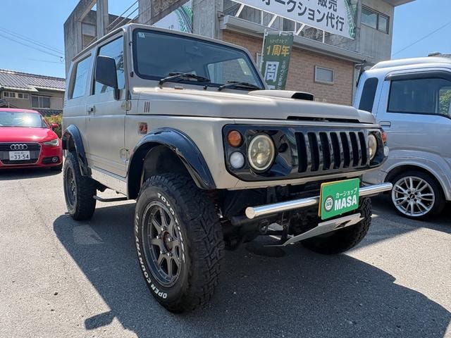Suzuki JIMNY 1996 — фото автомобиля 1