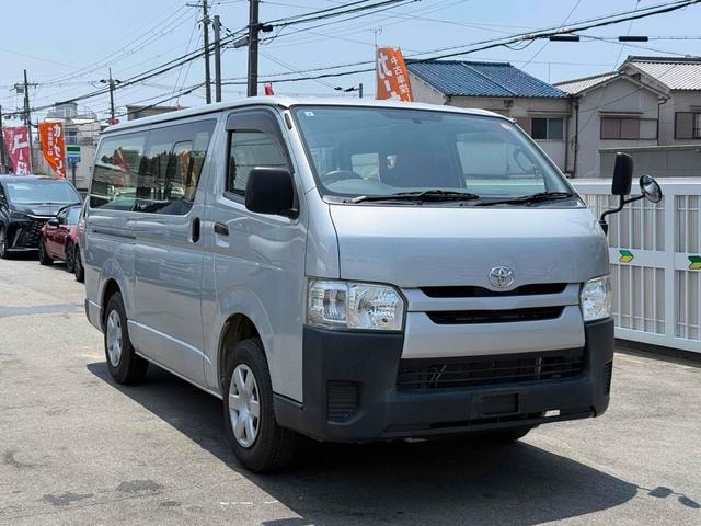 Toyota HIACE VAN 2016 — фото автомобиля 1