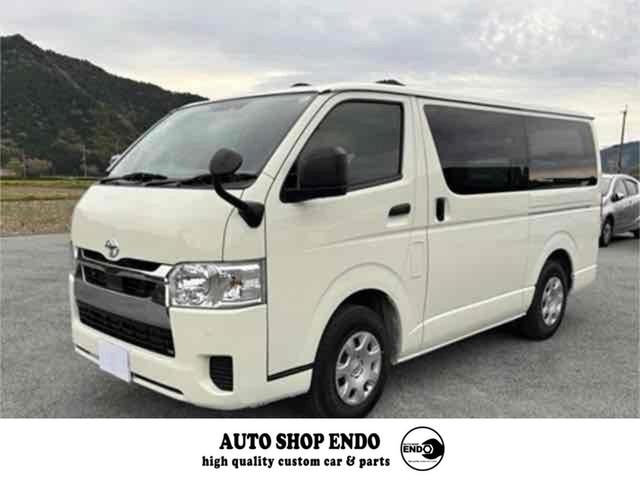 Toyota HIACE VAN 2025 — фото автомобиля 1