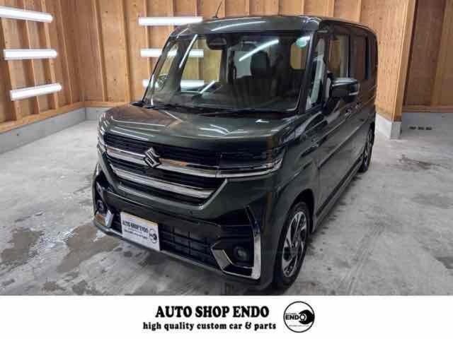 Suzuki SPACIA CUSTOM 2024 — фото автомобиля 1