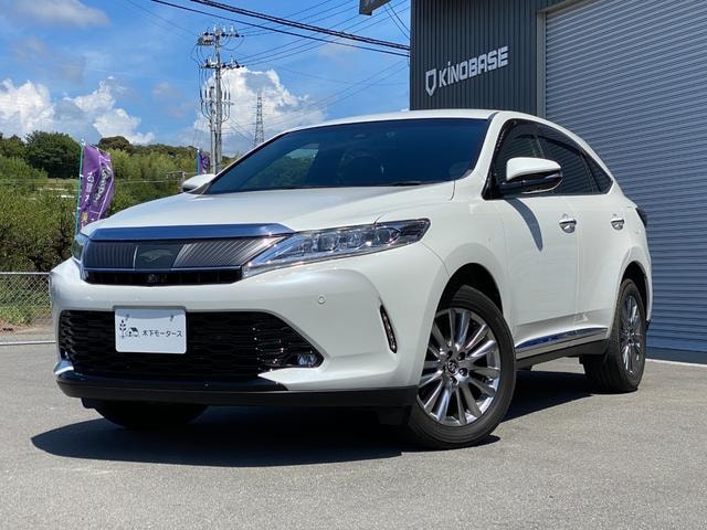 Toyota HARRIER 2017 — фото автомобиля 1