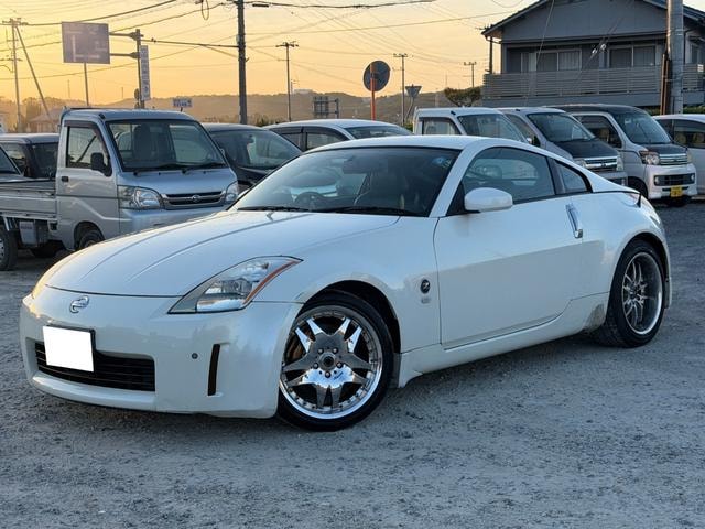 Nissan FAIRLADY Z 2005 — фото автомобиля