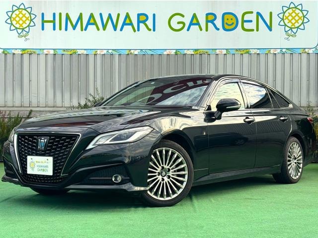 Toyota CROWN HYBRID 2021 — фото автомобиля 1