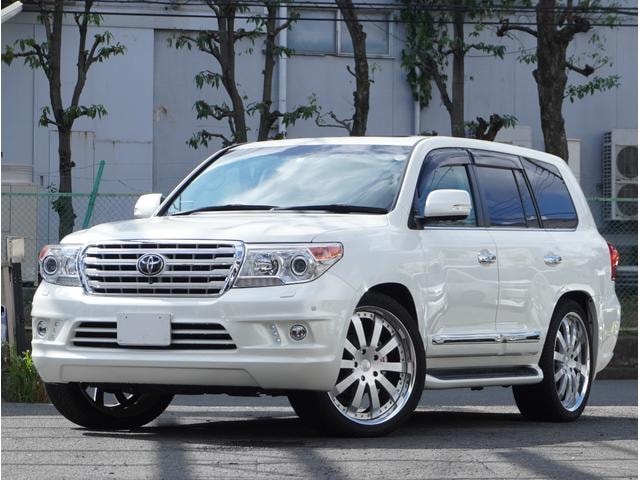 Toyota LAND CRUISER 2014 — фото автомобиля
