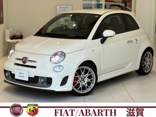 Abarth 595 2015 — фото автомобиля 1
