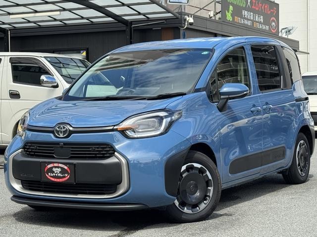 Toyota SIENTA 2023 — фото автомобиля 1