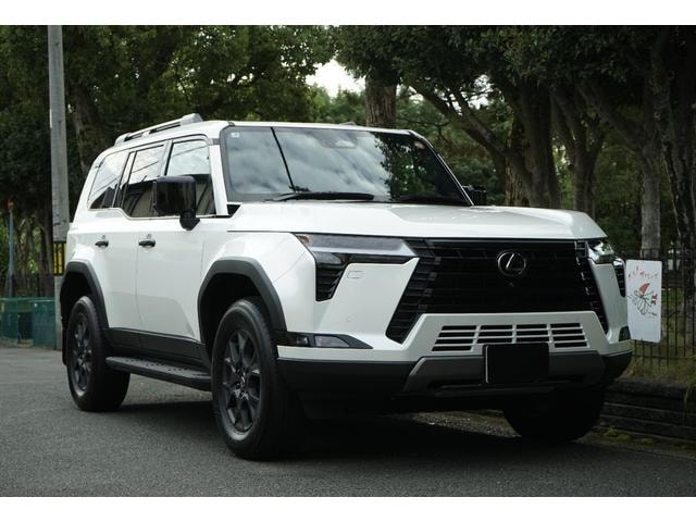 Lexus GX 2025 — фото автомобиля