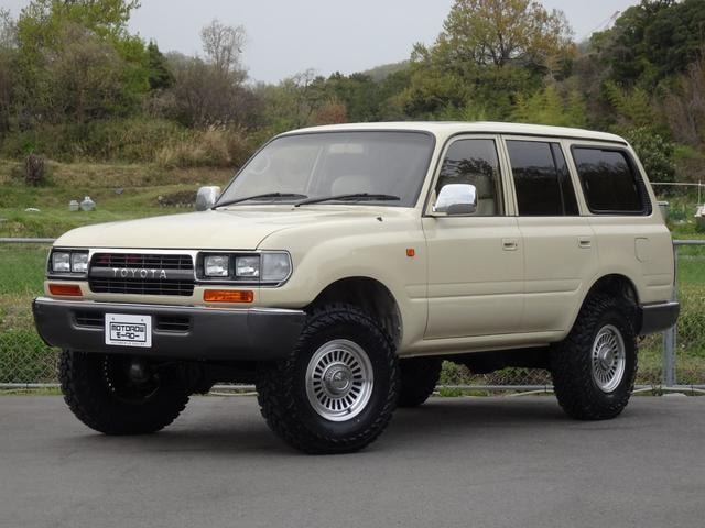 Toyota LAND CRUISER 80 1993 — фото автомобиля