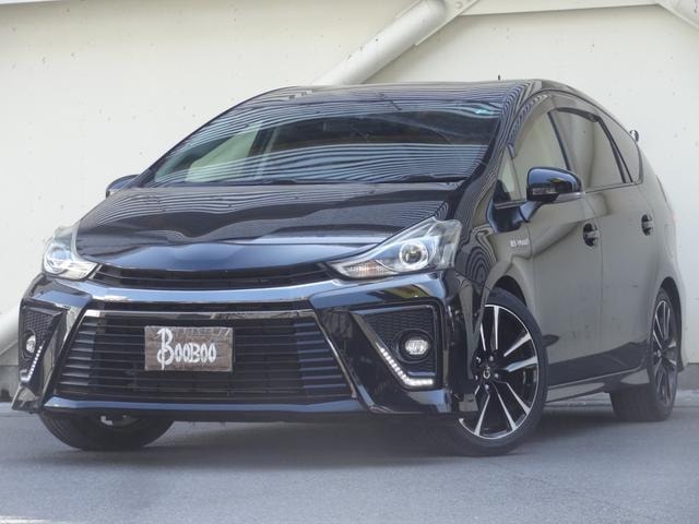 Toyota PRIUS ALPHA 2015 — фото автомобиля 1
