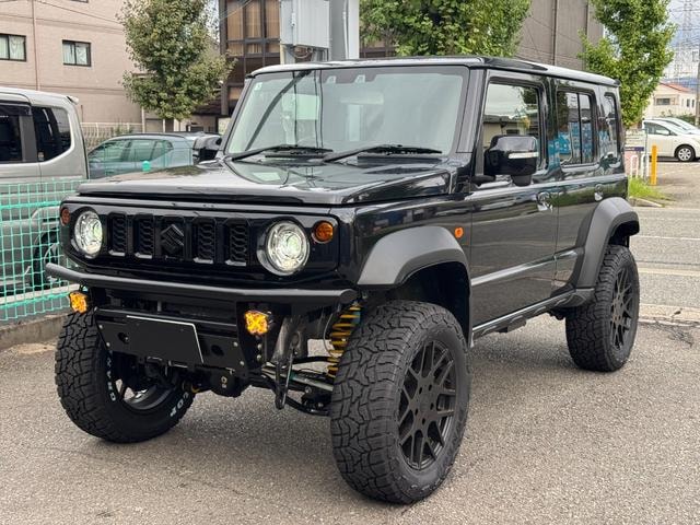 Suzuki JIMNY NOMADE 2026 — фото автомобиля
