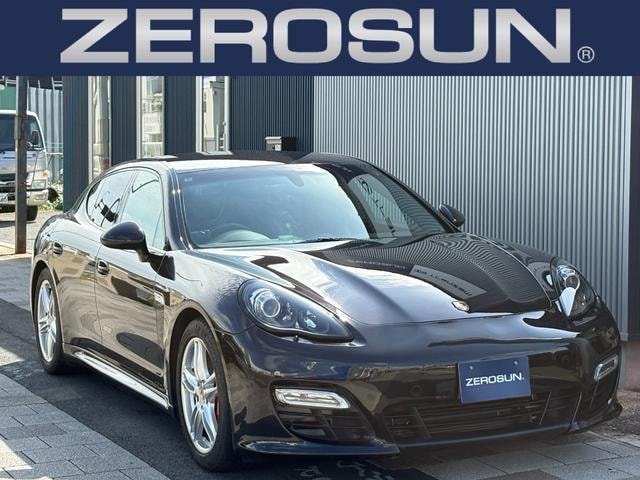 Porsche PANAMERA 2012 — фото автомобиля 1
