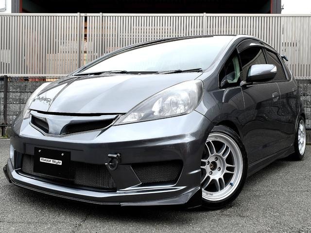 Honda FIT 2013 — фото автомобиля 1