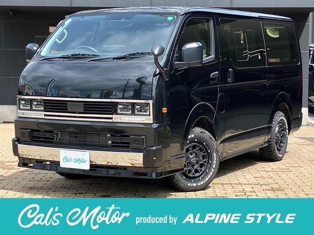 Toyota HIACE VAN 2025 — фото автомобиля 1