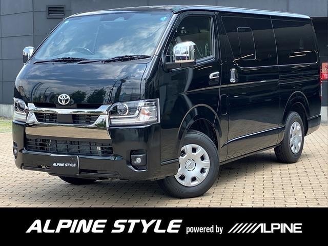 Toyota HIACE VAN 2026 — фото автомобиля 1