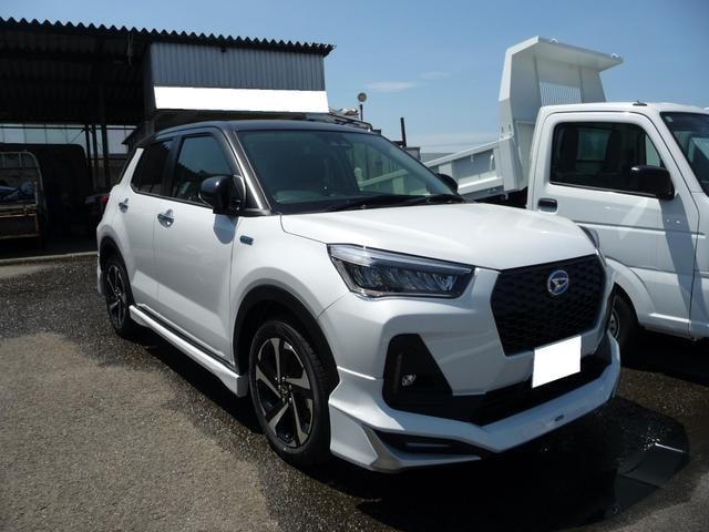 Daihatsu ROCKY 2026 — фото автомобиля