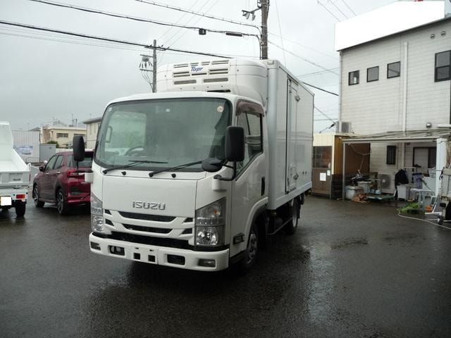 Isuzu ELF TRUCK 2017 — фото автомобиля