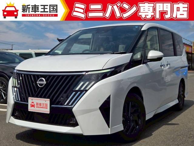 Nissan SERENA 2026 — фото автомобиля 1