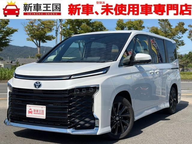 Toyota VOXY 2026 — фото автомобиля