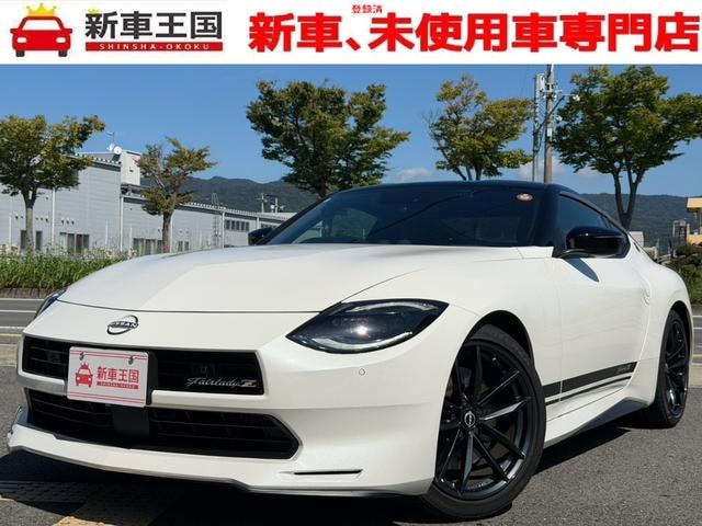 Nissan FAIRLADY Z 2025 — фото автомобиля