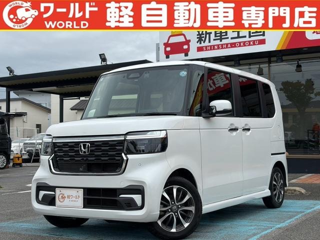 Honda N-BOX CUSTOM 2024 — фото автомобиля 1