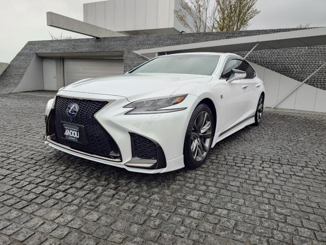Lexus LS 2019 — фото автомобиля 1