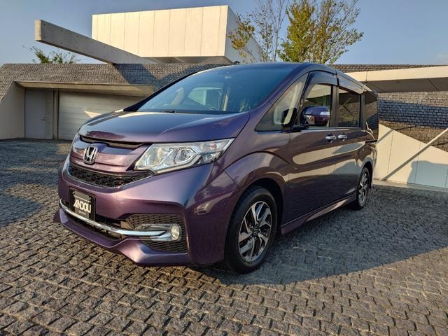 Honda STEPWAGON SPADA 2016 — фото автомобиля 1