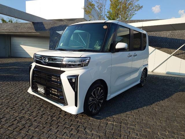 Daihatsu TANTO 2025 — фото автомобиля 1