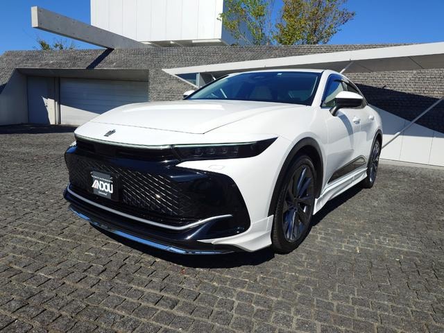Toyota CROWN CROSSOVER 2023 — фото автомобиля 1