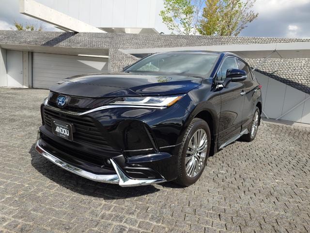 Toyota HARRIER HYBRID 2025 — фото автомобиля