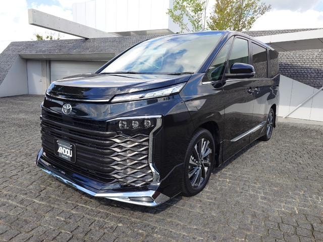Toyota VOXY 2026 — фото автомобиля