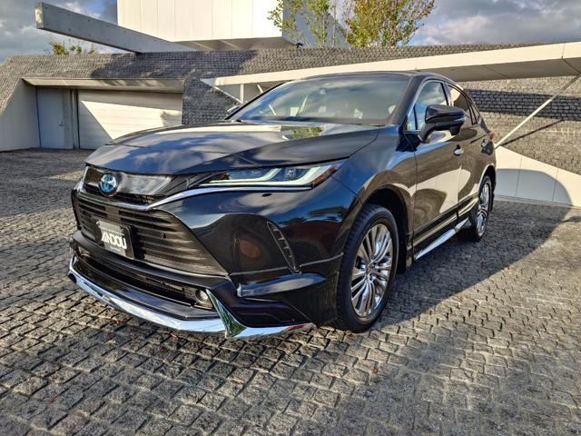 Toyota HARRIER HYBRID 2021 — фото автомобиля
