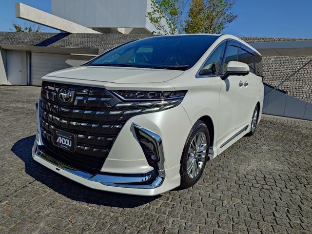 Toyota ALPHARD HYBRID 2023 — фото автомобиля