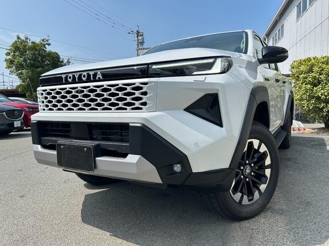 Toyota HILUX 2026 — фото автомобиля 1