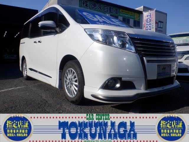 Toyota NOAH 2016 — фото автомобиля 1