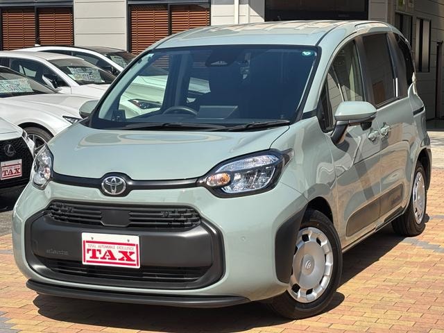 Toyota SIENTA 2022 — фото автомобиля