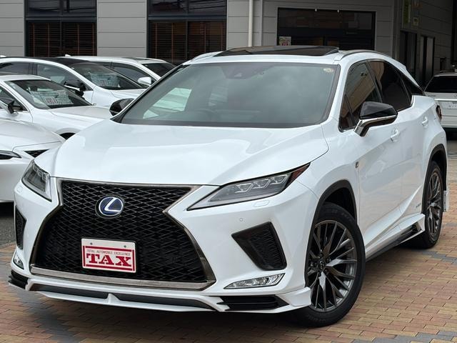 Lexus RX 2019 — фото автомобиля 1