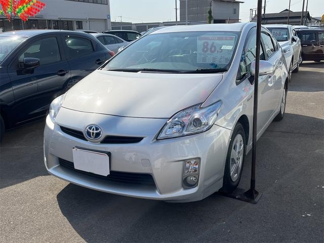 Toyota PRIUS 2010 — фото автомобиля