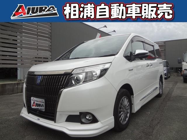 Toyota ESQUIRE 2016 — фото автомобиля 1