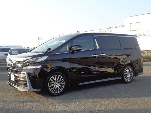 Toyota VELLFIRE 2016 — фото автомобиля 1