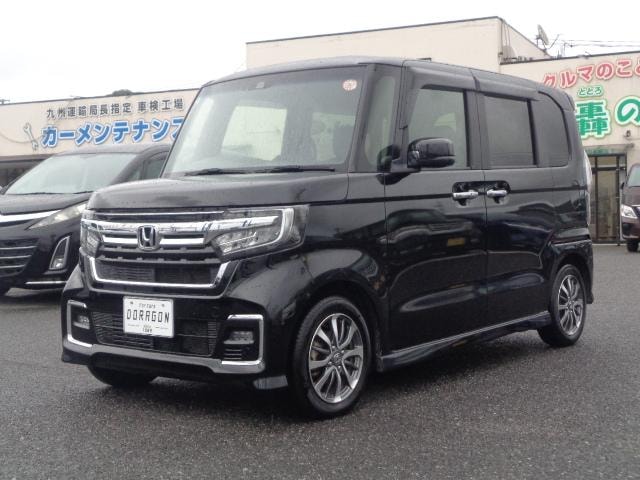 Honda N-BOX CUSTOM 2022 — фото автомобиля 1