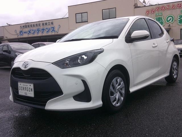 Toyota YARIS 2021 — фото автомобиля