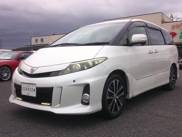 Toyota ESTIMA 2013 — фото автомобиля