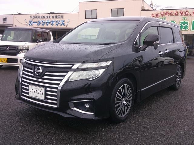 Nissan ELGRAND 2016 — фото автомобиля 1