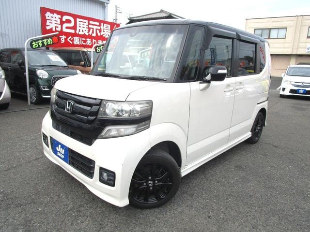Honda N-BOX CUSTOM 2015 — фото автомобиля 1