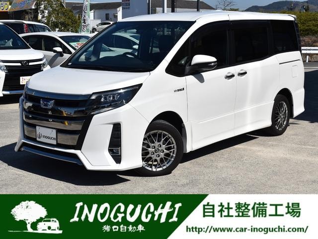 Toyota NOAH 2018 — фото автомобиля 1