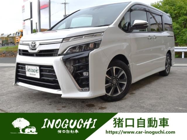 Toyota VOXY 2021 — фото автомобиля 1