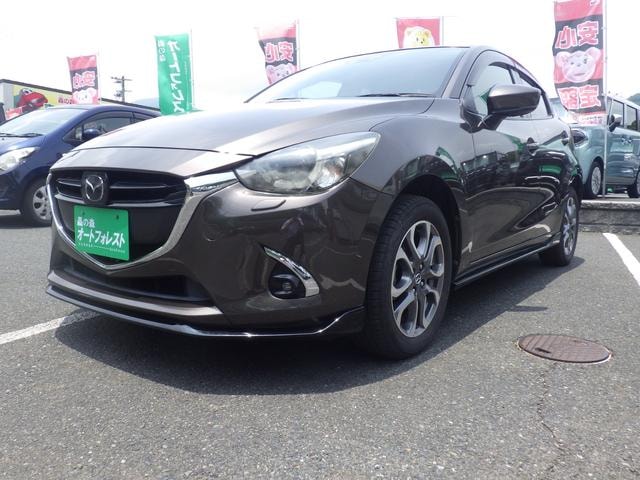 Mazda DEMIO 2017 — фото автомобиля 1