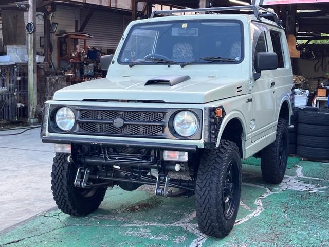 Suzuki JIMNY 1994 — фото автомобиля 1